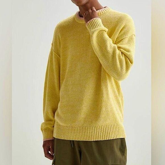 NWT BDG Urban Outfitters Clark Rib Knit Sweater Yellow with Pink Trim - Picture 1 of 7